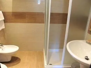 ريليز نافونا 71 2* روما